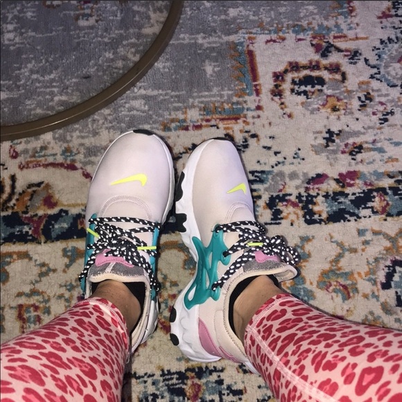 Nike React Presto - Picture 7 of 8